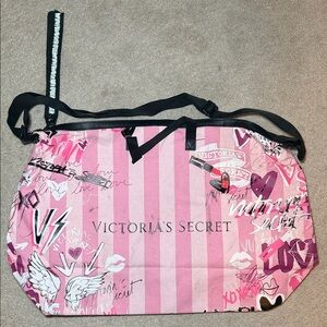 Victoria's Secret Pink Graphic Travel Bag